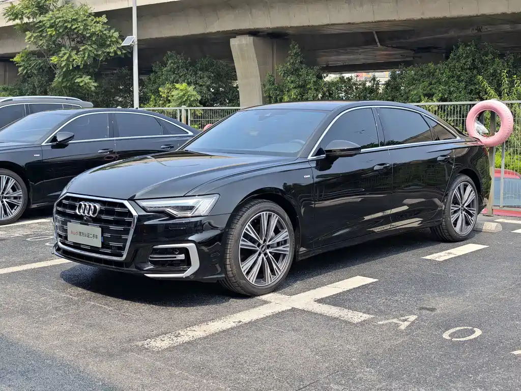 Audi A6L 2025 — фото 1