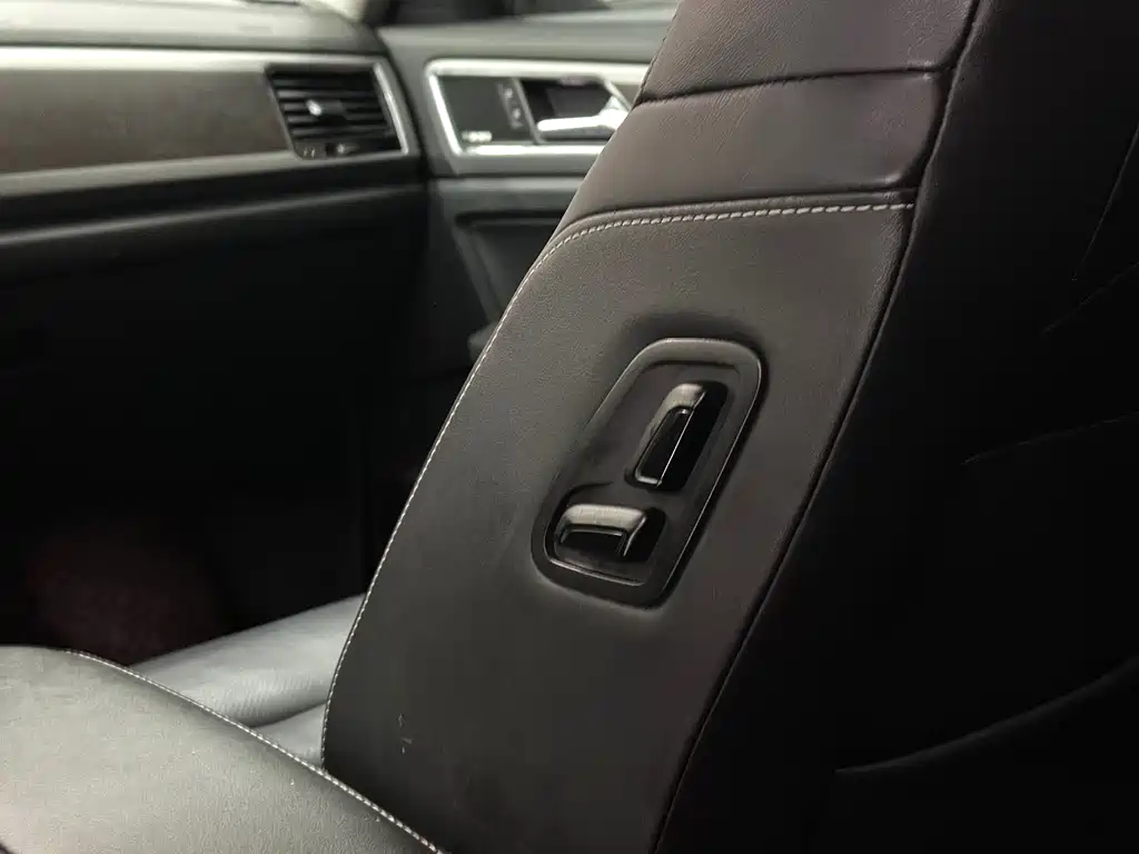 Volkswagen Teramont 2018 — фото 11