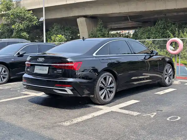 Audi A6L 2025