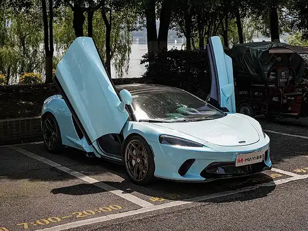 McLaren GT 2020