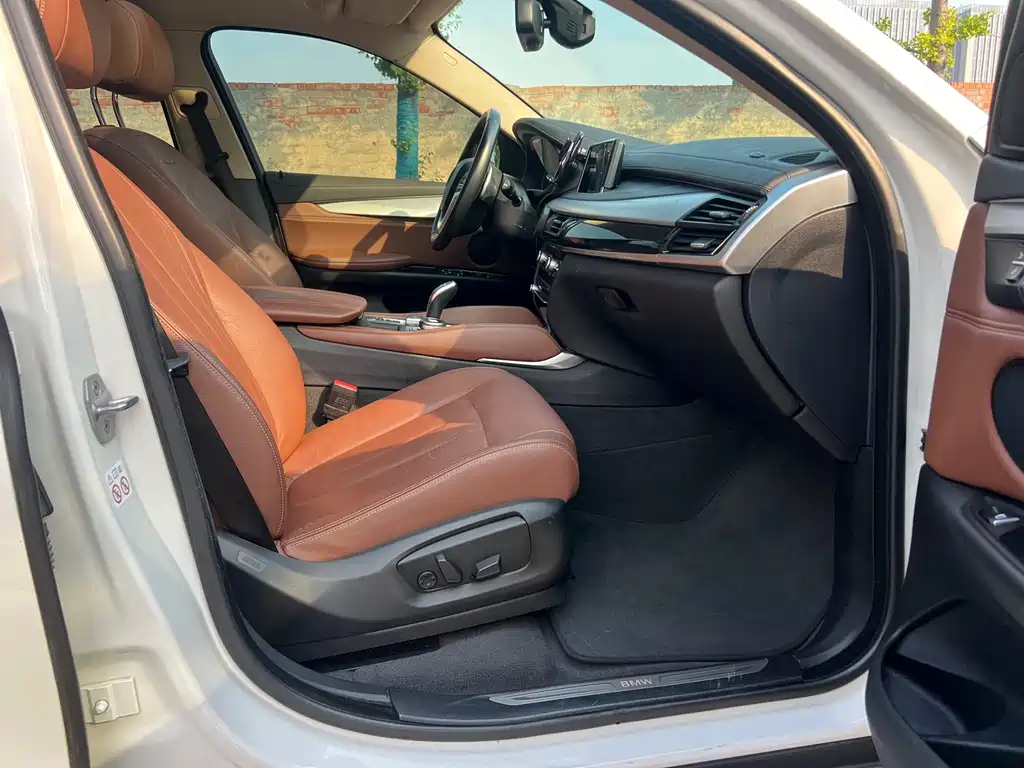BMW X6 2019 — фото 16