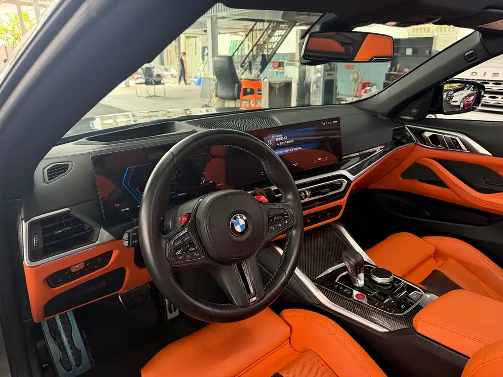 BMW M4 2023 — фото 12