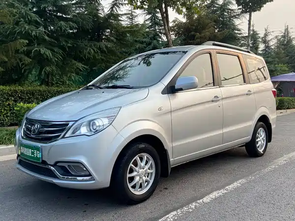 BAIC M30 2017