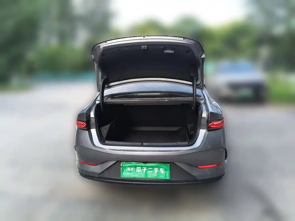 BYD Qin PLUS 2025 — фото 16