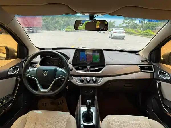 Baojun 310W 2017