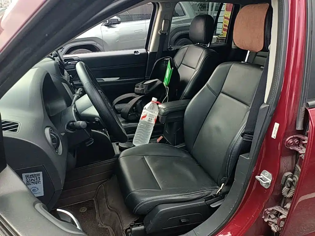 Jeep Compass 2014 — фото 15