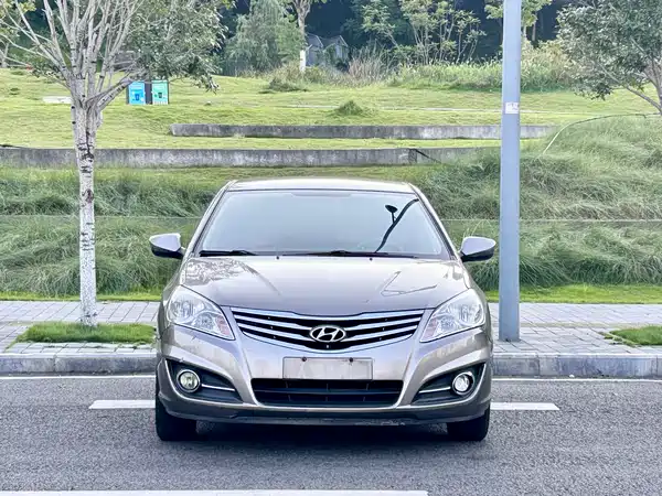 Hyundai Yuedong 2014