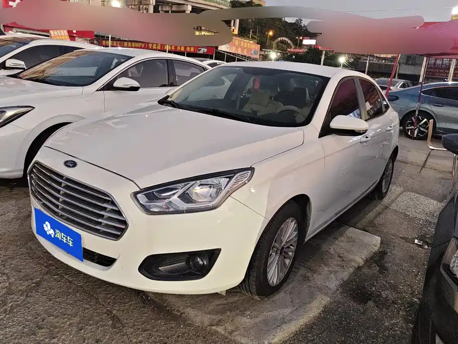 Ford Forrest 2015