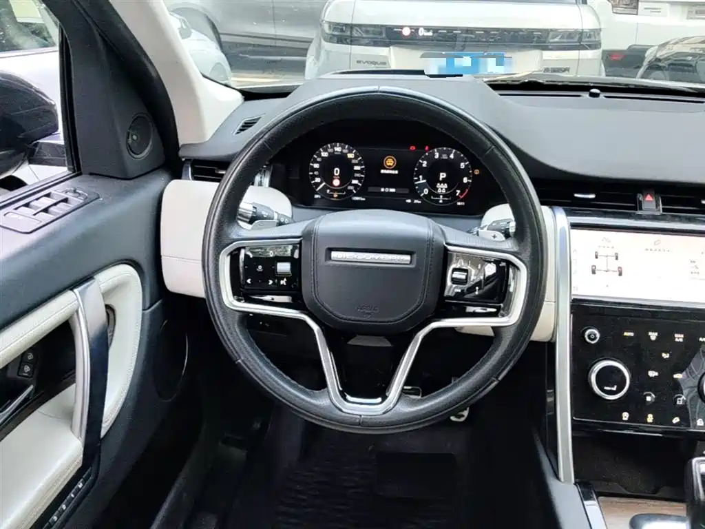 Land Rover Discovery Sport 2021 — фото 17