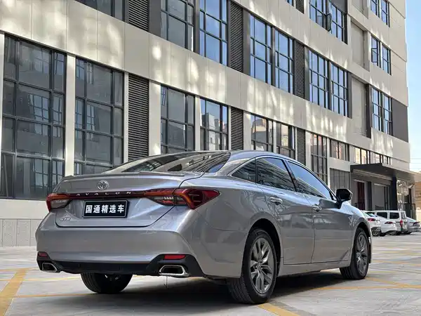 Toyota Avalon 2021
