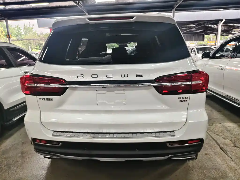 Roewe RX8 2022 — фото 16