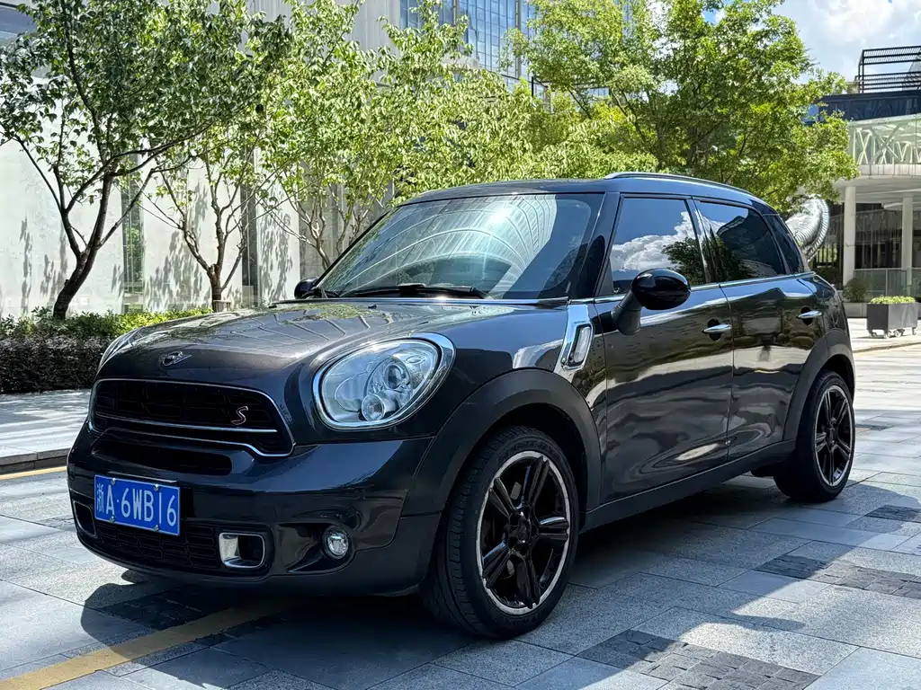 MINI Countryman 2015