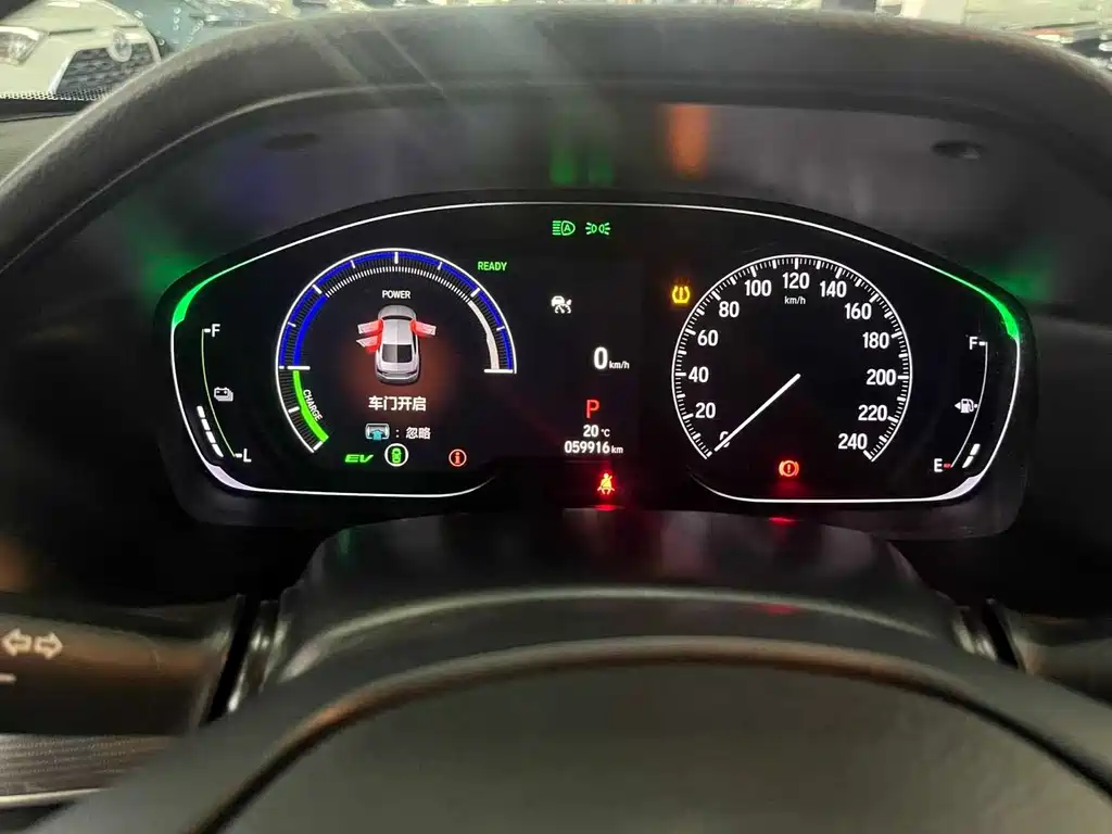 Honda Accord 2022 — фото 10