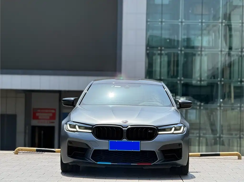 BMW M5 2021 — фото 3