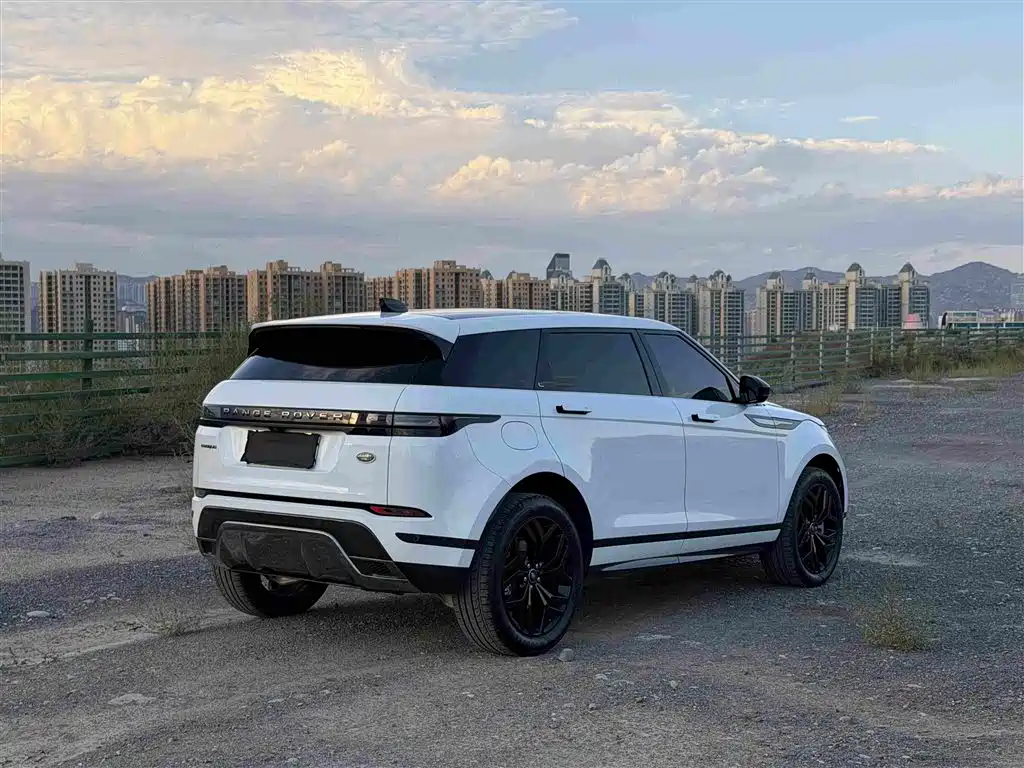 Land Rover Range Rover Evoque 2025 — фото 4