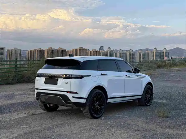 Land Rover Range Rover Evoque 2025