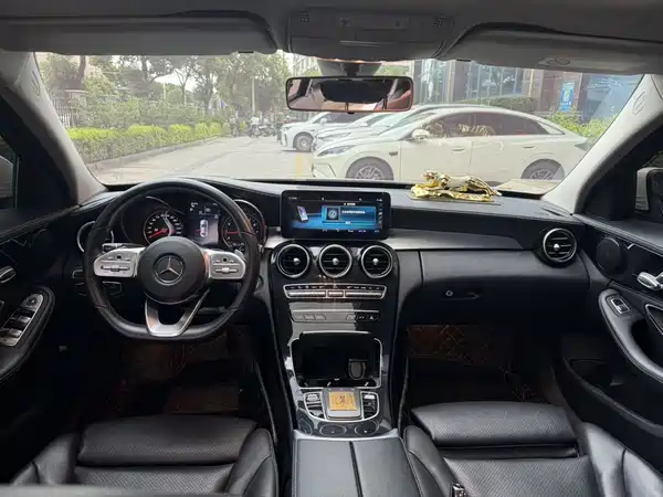 Mercedes-Benz C-Class 2020