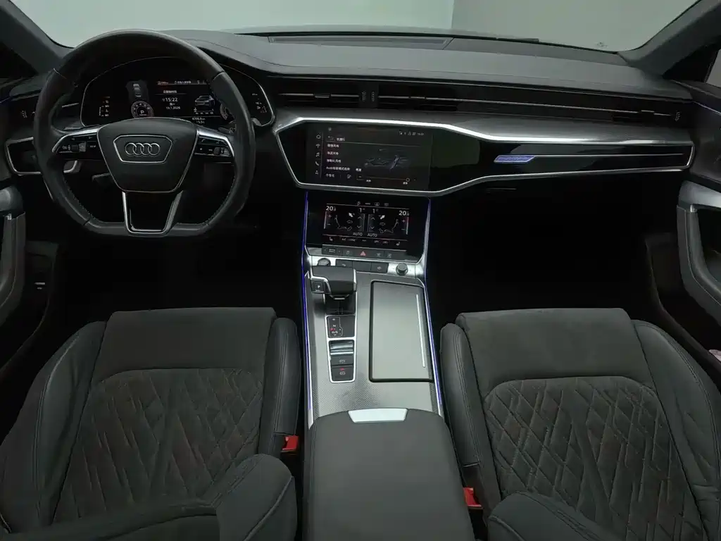 Audi A6L 2021 — фото 26