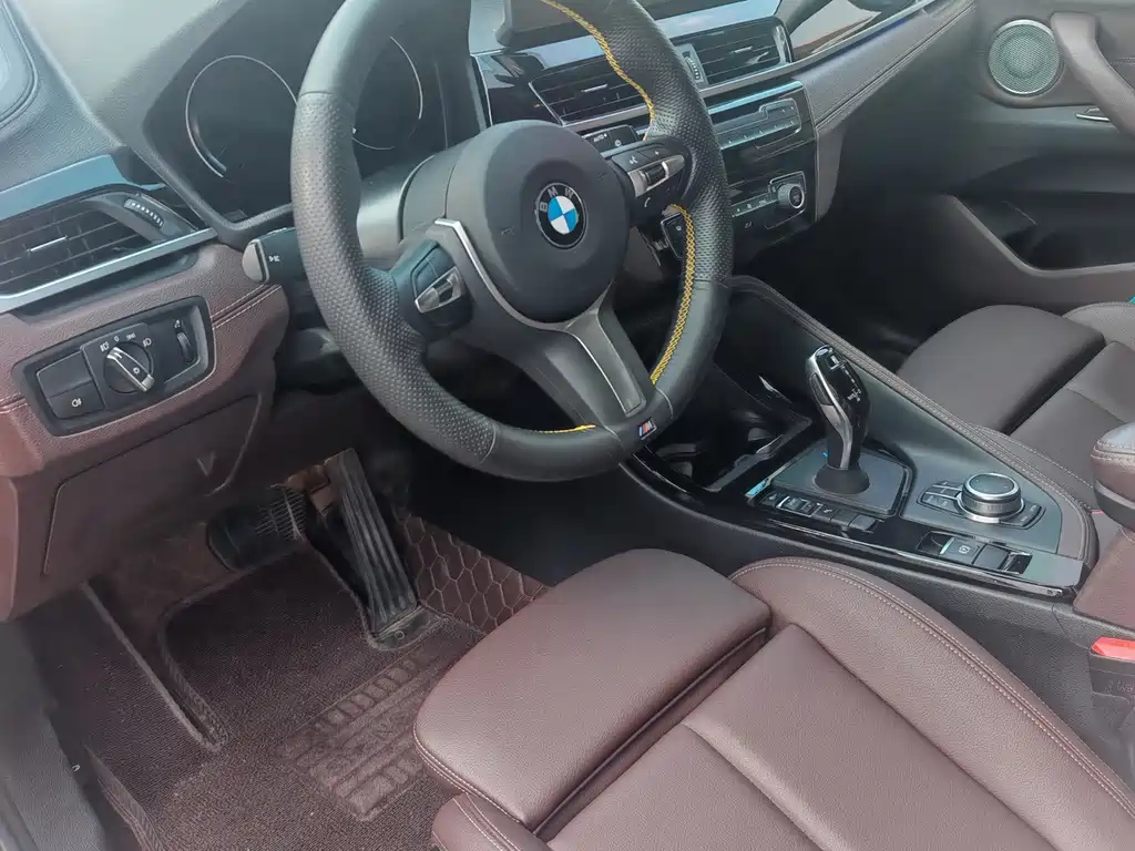 BMW X2 2023 — фото 6
