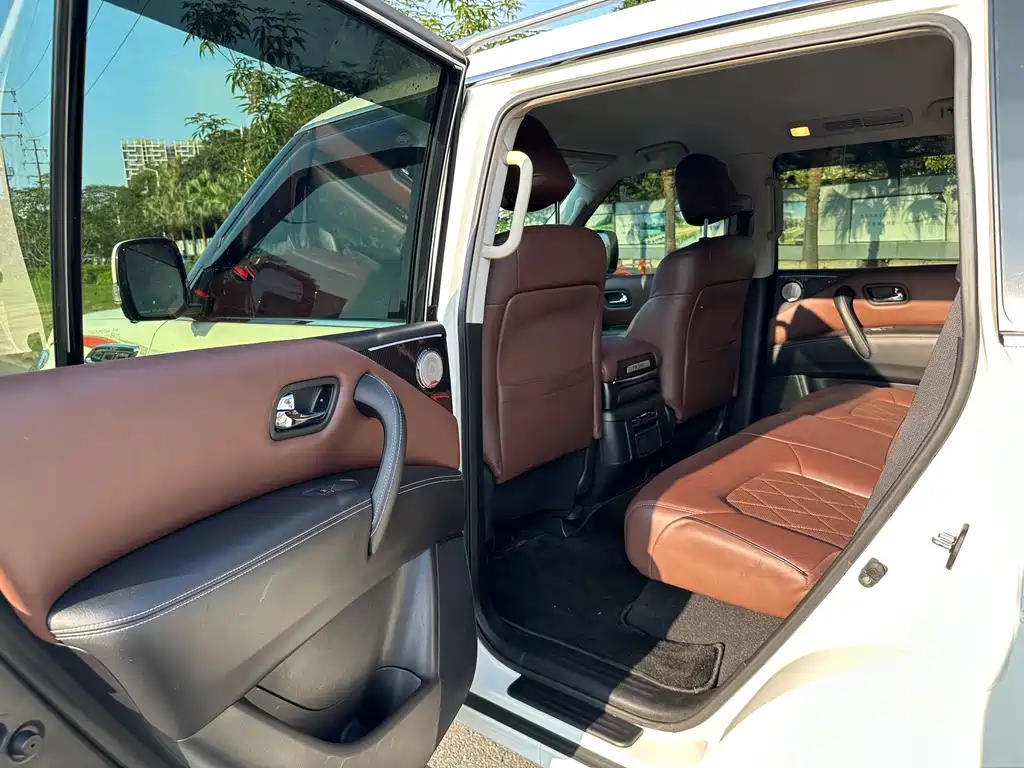 Nissan Patrol 2019 — фото 12