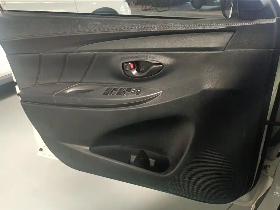 Toyota Vios FS 2022 — фото 7