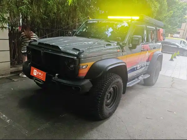 Tank 300 2022