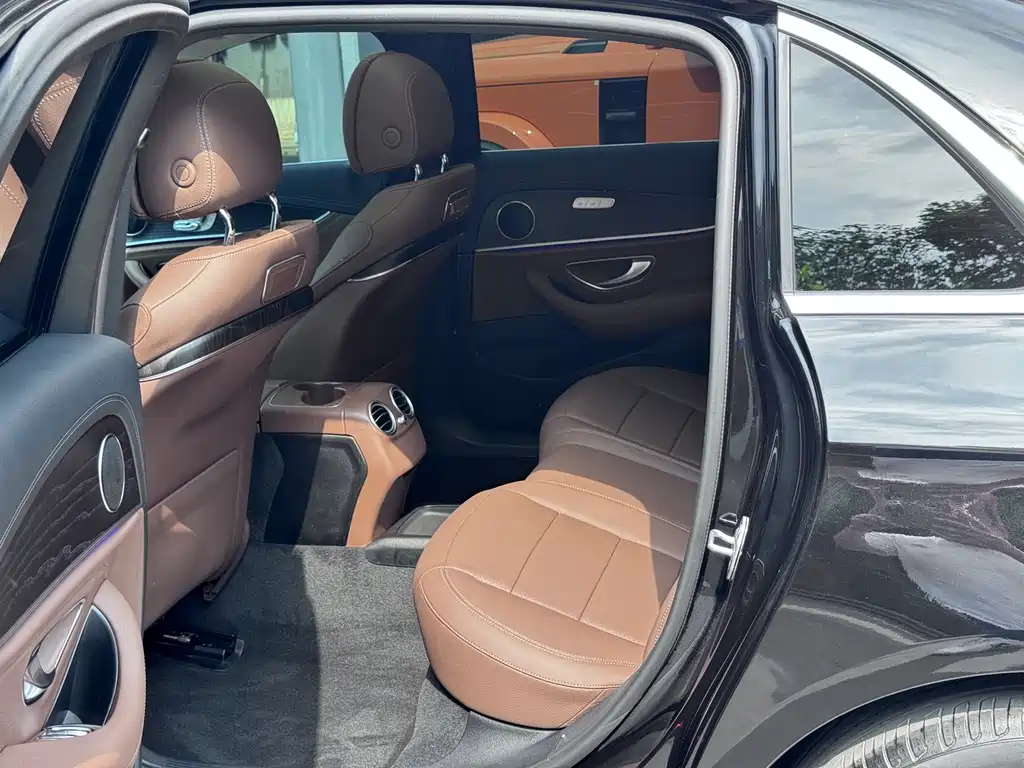 Mercedes-Benz E-Class 2020