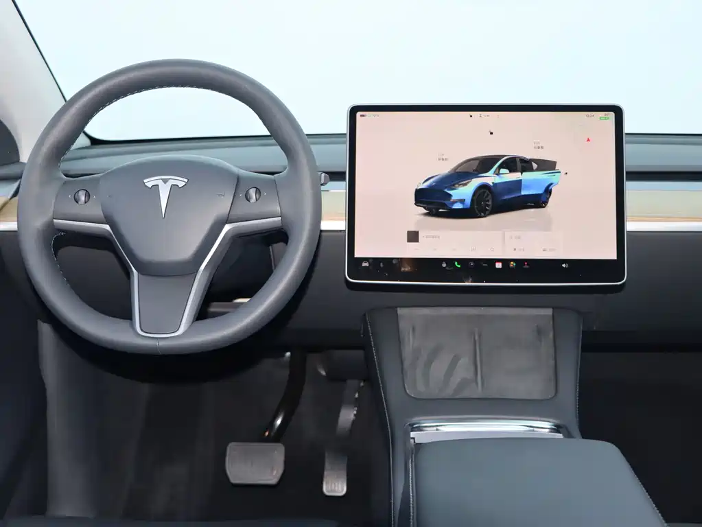 Tesla Model Y 2022 — фото 8