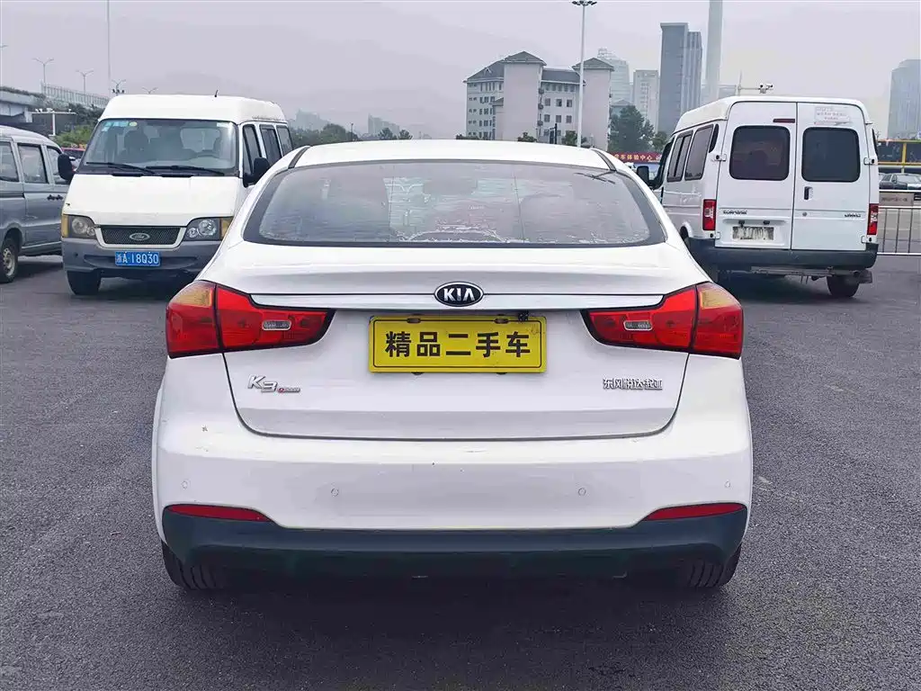 Kia K3 2016