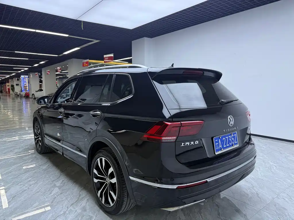 Volkswagen Tiguan L 2020 — фото 9