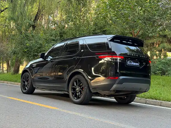 Land Rover Discovery 2019