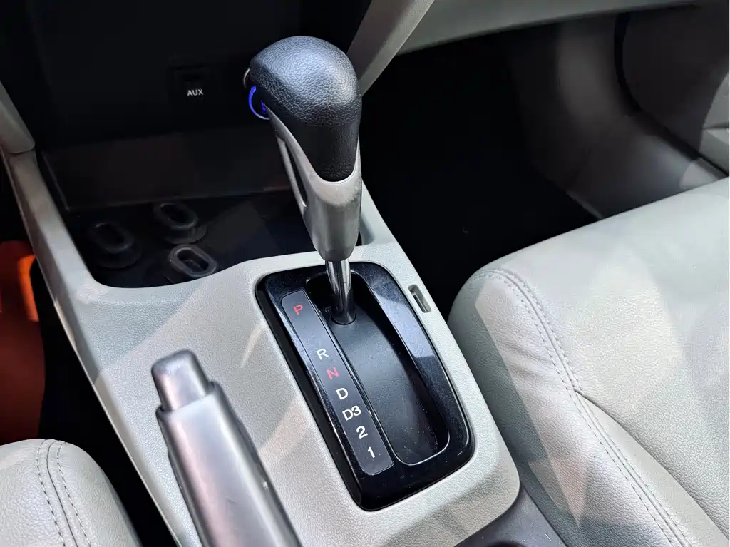 Honda Civic 2015 — фото 15