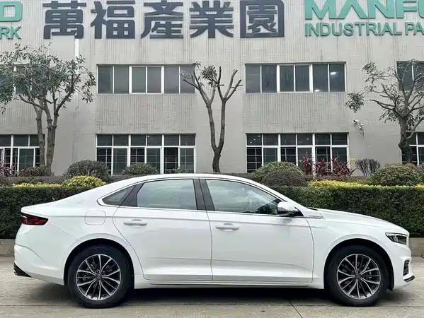 Geely Xingrui 2021