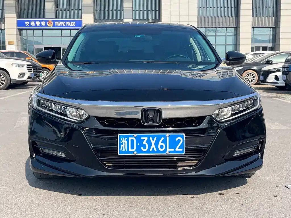 Honda Accord 2021 — фото 2