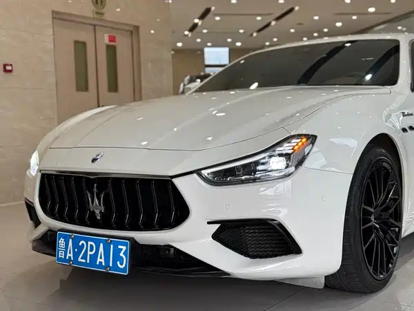 Maserati Ghibli 2023