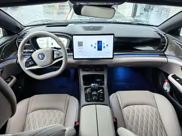 BYD Han 2025