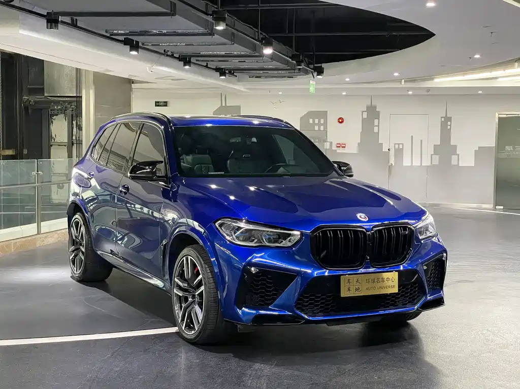 BMW X5 M 2022 — фото 1
