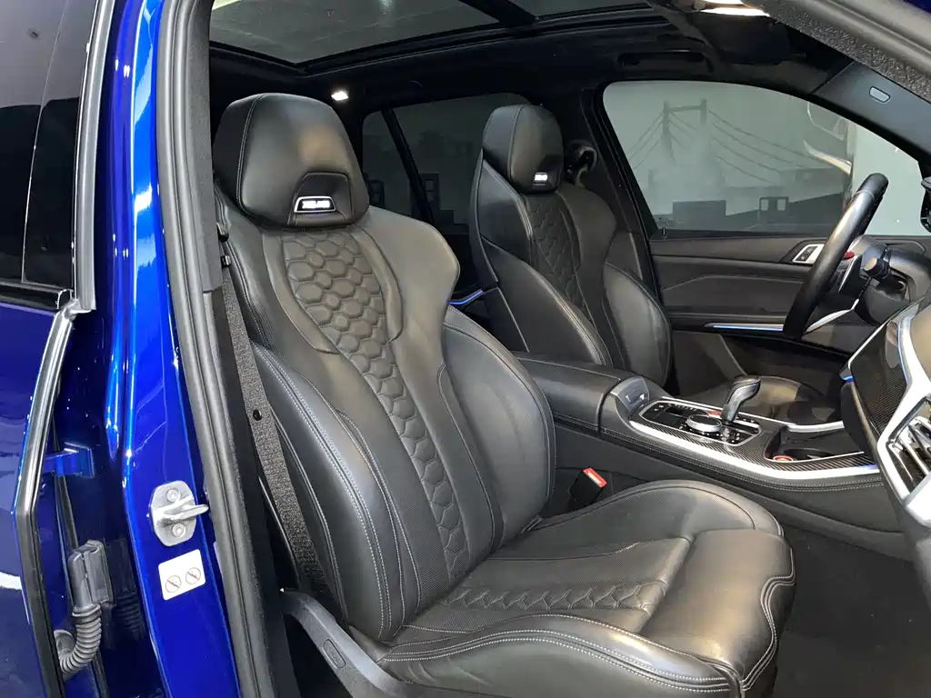 BMW X5 M 2022 — фото 14