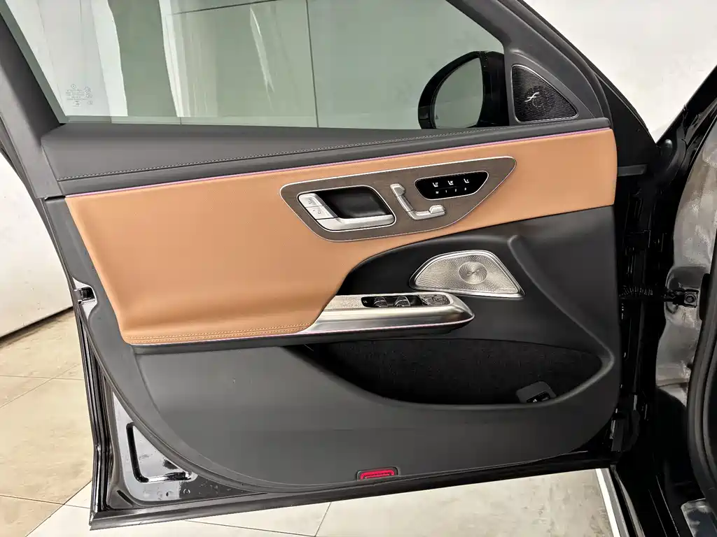 Mercedes-Benz E-Class 2026 — фото 10