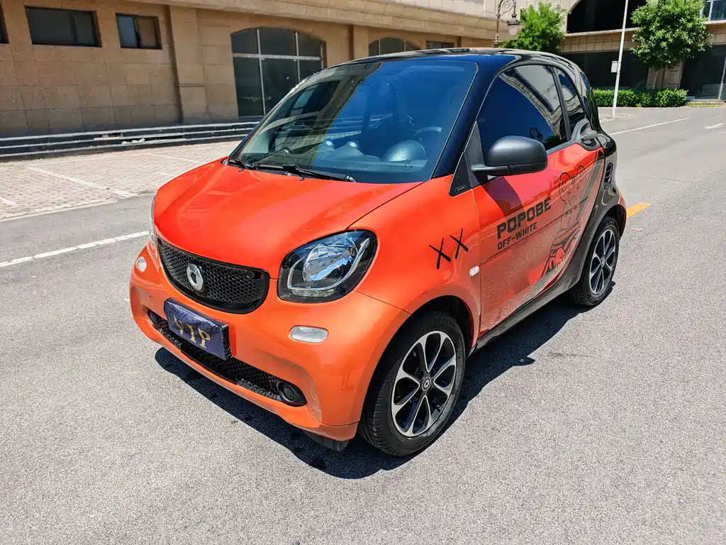 smart Fortwo 2017 — фото 1
