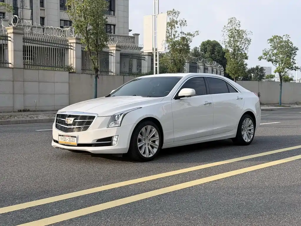 Cadillac ATS-L 2018 — фото 1