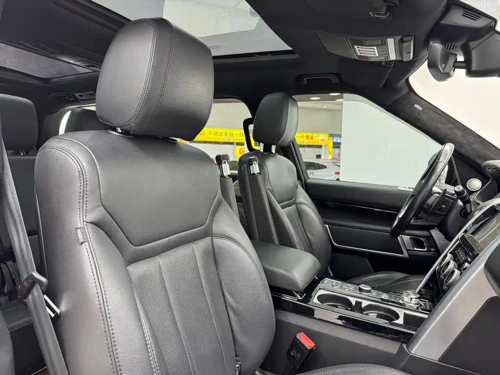 Land Rover Discovery 2020 — фото 14