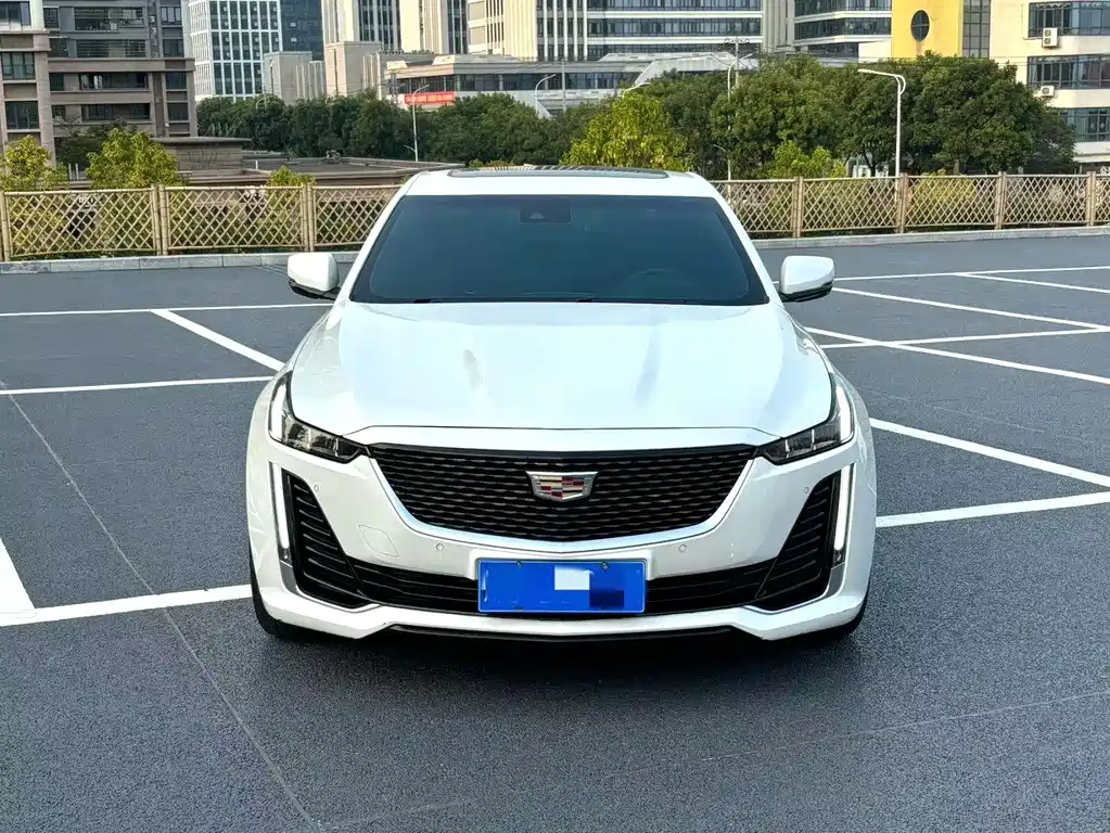 Cadillac CT5 2023 — фото 2