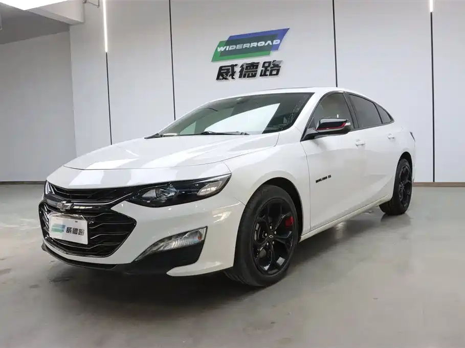 Chevrolet Malibu XL 2020 — фото 1