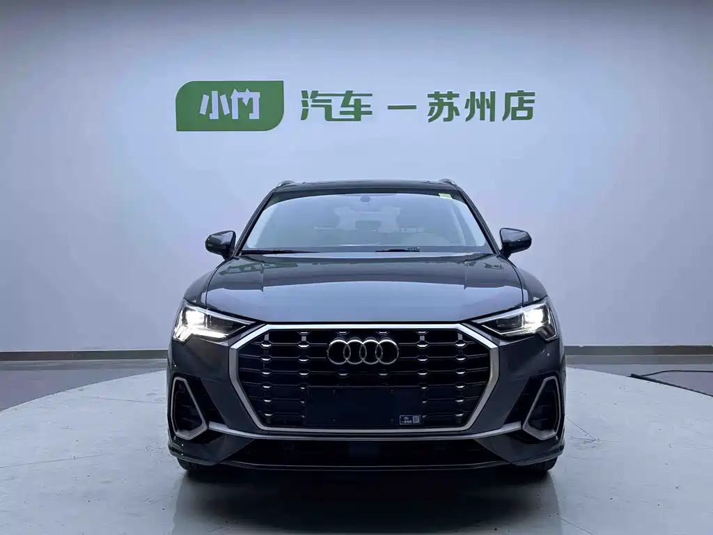 Audi Q3 2022 — фото 2