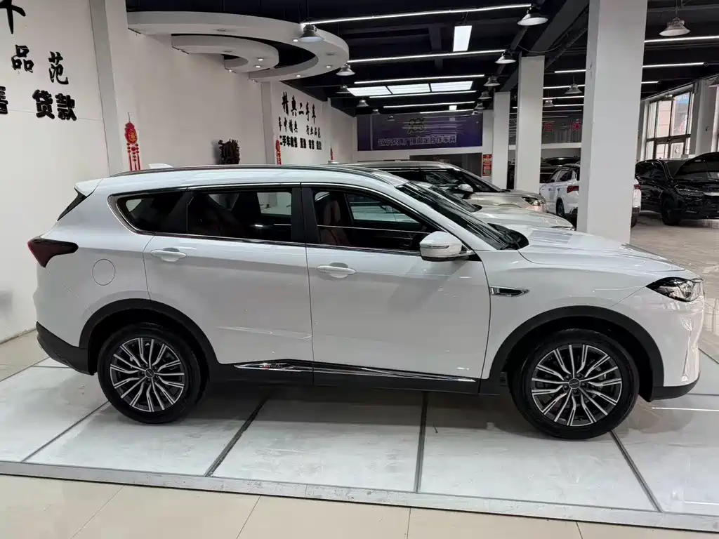Jetour Jietu X70 PLUS 2025