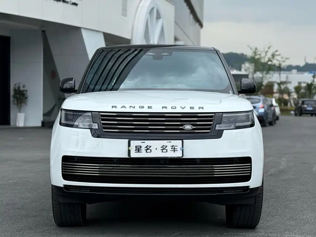 Land Rover Range Rover 2025 — фото 2