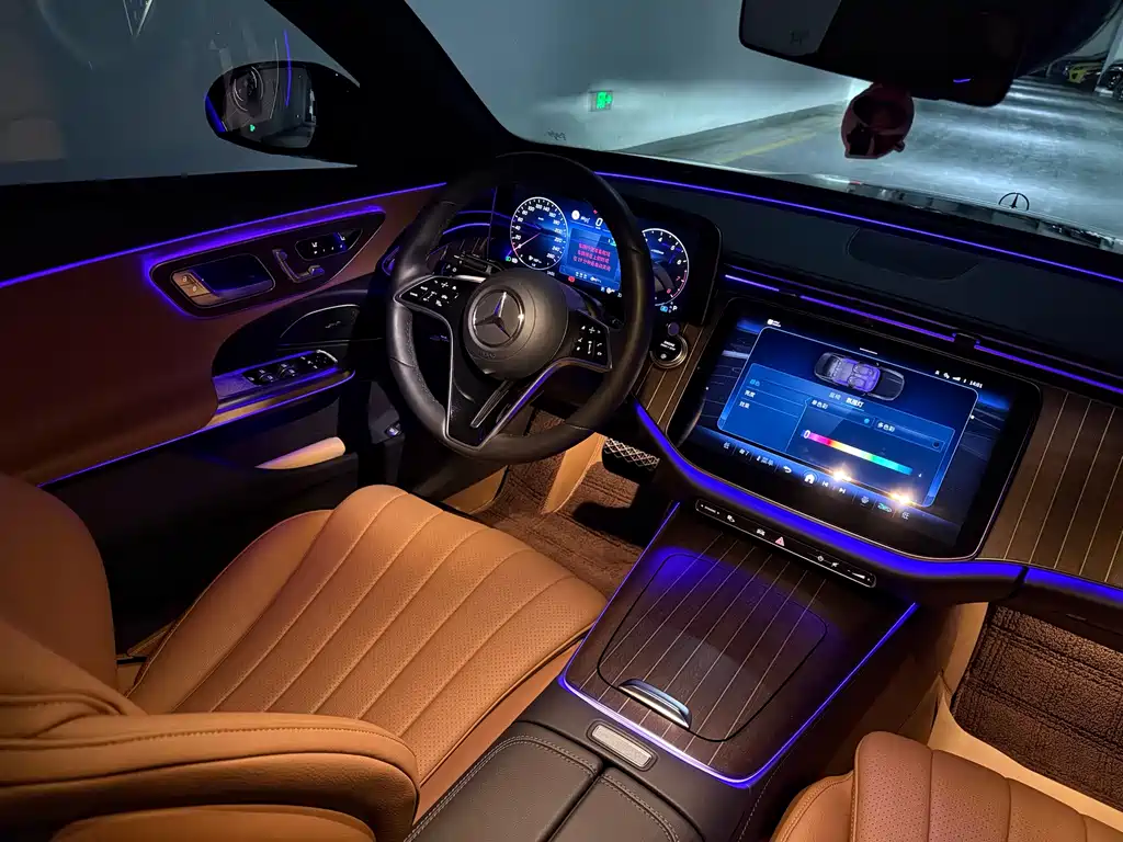 Mercedes-Benz E-Class 2025 — фото 39