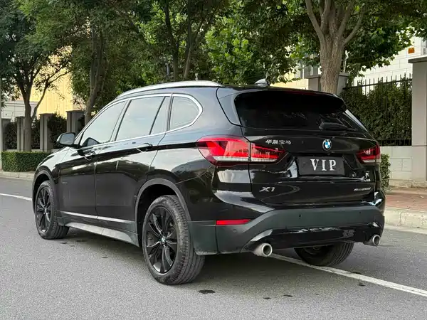 BMW X1 2021