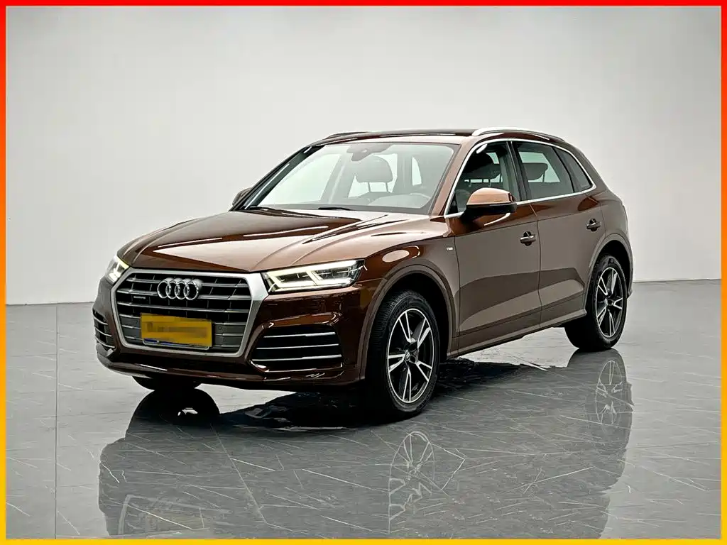 Audi Q5L 2019 — фото 1